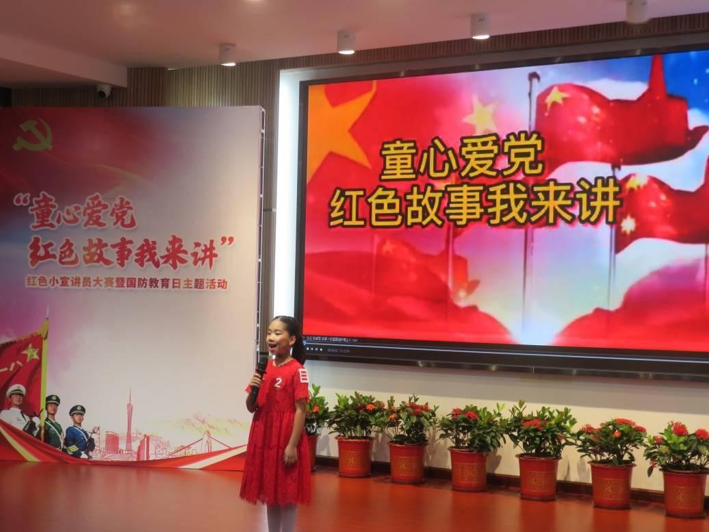 鲁迅先生经典的爱情诗,初读令人捧腹大笑,再读却发现暗藏真理