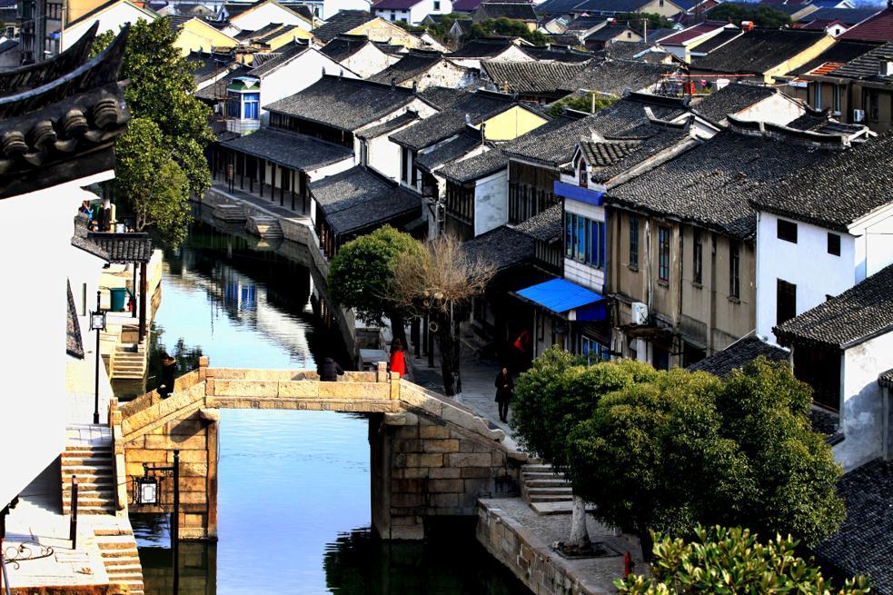 虫虫助手下载
