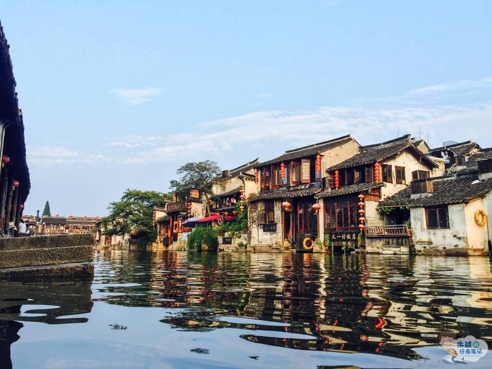 明后两天雨水“驻足”滇中及以东以南 高海拔地区有降雪~