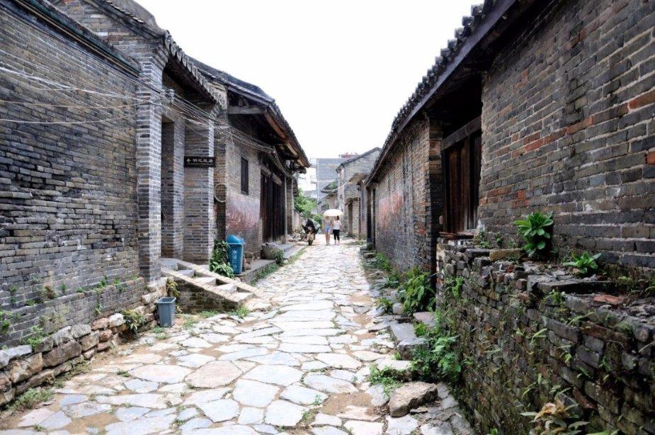 沃特股份(002886.SZ):重庆基地首期LCP产线已经完成建设及安装调试工作